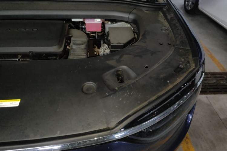 Used Hima AITO M7 2026 Model Range-Extending Max All-Wheel Drive 5-Seater Version Engine Bay Left