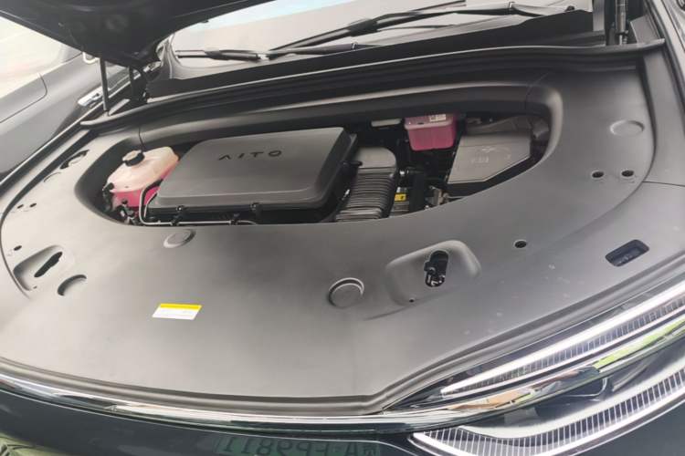 Used Hima AITO M7 2026 Model Range-Extending Max All-Wheel Drive 5-Seater Version Engine Bay