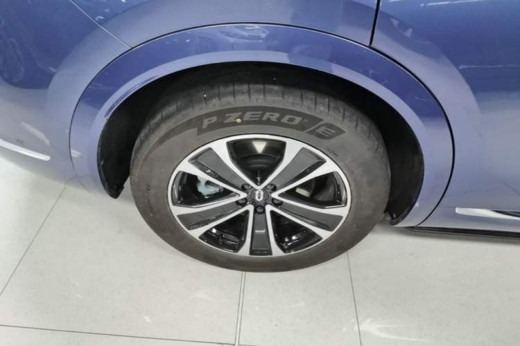 Used Hima AITO M7 2026 Model Range-Extending Ultra All-Wheel Drive 5-Seater Version Exterior 2