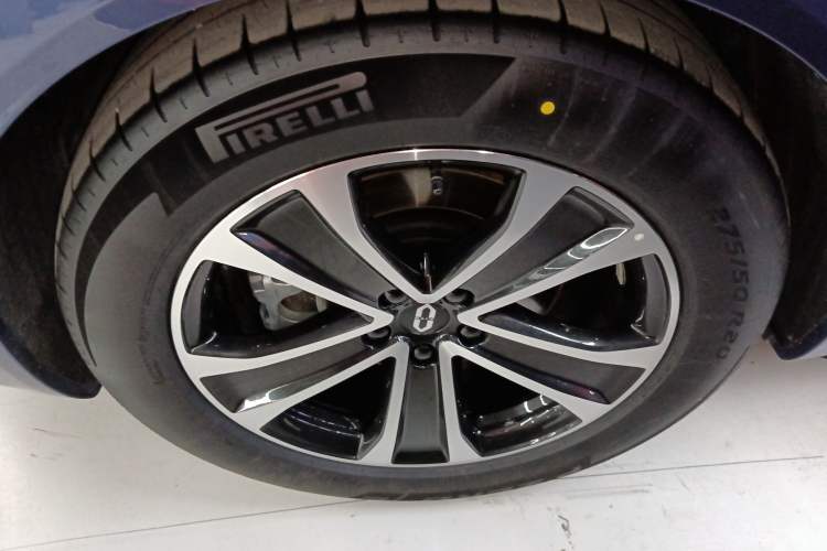 Used Hima AITO M7 2026 Model Range-Extending Max All-Wheel Drive 5-Seater Version Exterior 5