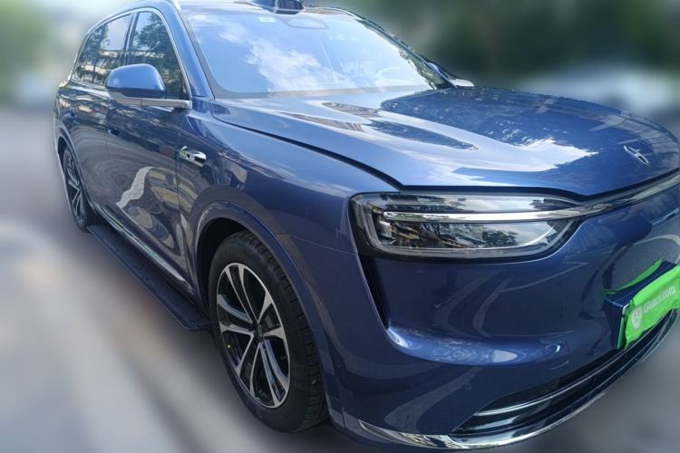 Used Hima AITO M7 2026 Model Range-Extending Max All-Wheel Drive 5-Seater Version Front Right 45 Deg