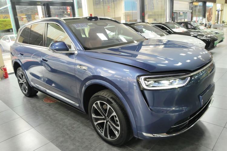Used Hima AITO M7 2026 Model Range-Extending Ultra All-Wheel Drive 5-Seater Version Front Right 45 Deg