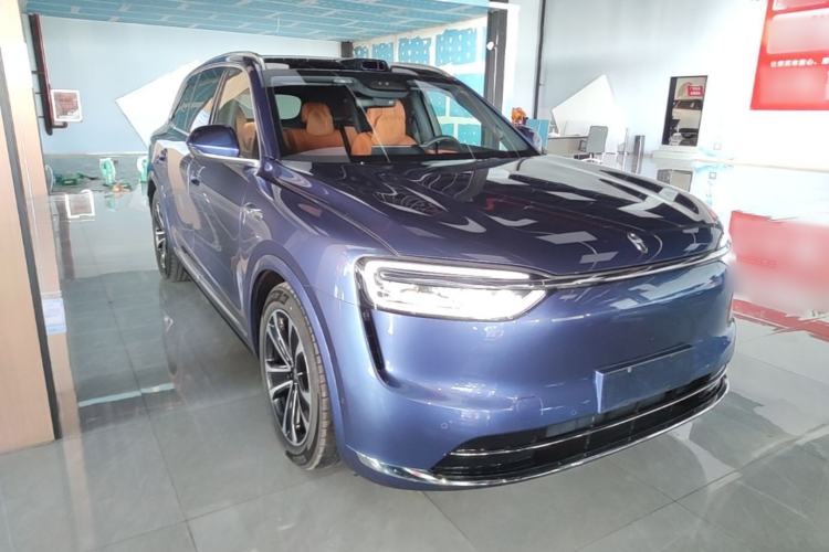 Used Hima AITO M7 2026 Model Range-Extending Ultra All-Wheel Drive 5-Seater Version Front Right 45 Deg