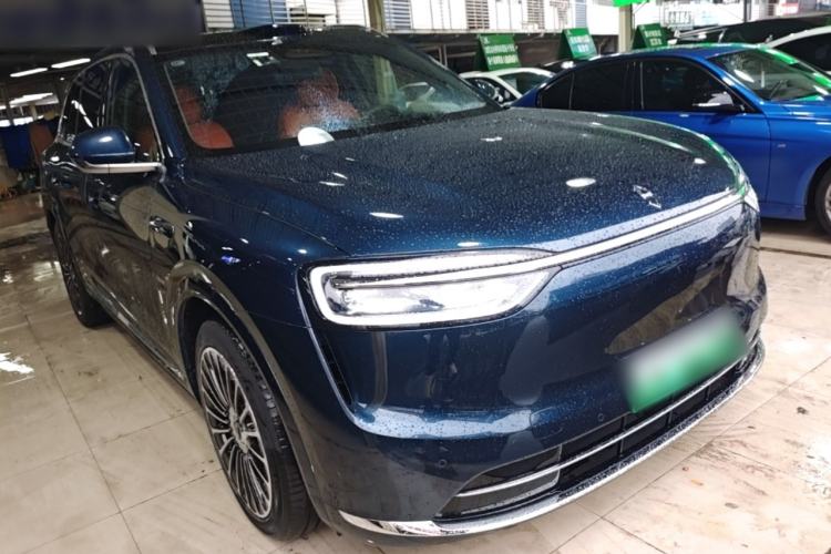 Used Hima AITO M7 2026 Model Range-Extending Ultra All-Wheel Drive 6-Seater Version Front Right 45 Deg