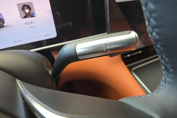 Used Hima AITO M7 2026 Model Range-Extending Ultra All-Wheel Drive 5-Seater Version Gear Lever
