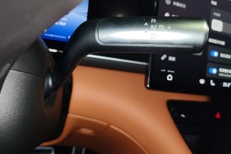 Used Hima AITO M7 2026 Model Range-Extending Max All-Wheel Drive 5-Seater Version Gear Lever