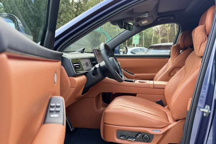 Used Hima AITO M7 2026 Model Range-Extending Ultra All-Wheel Drive 5-Seater Version Interior 1