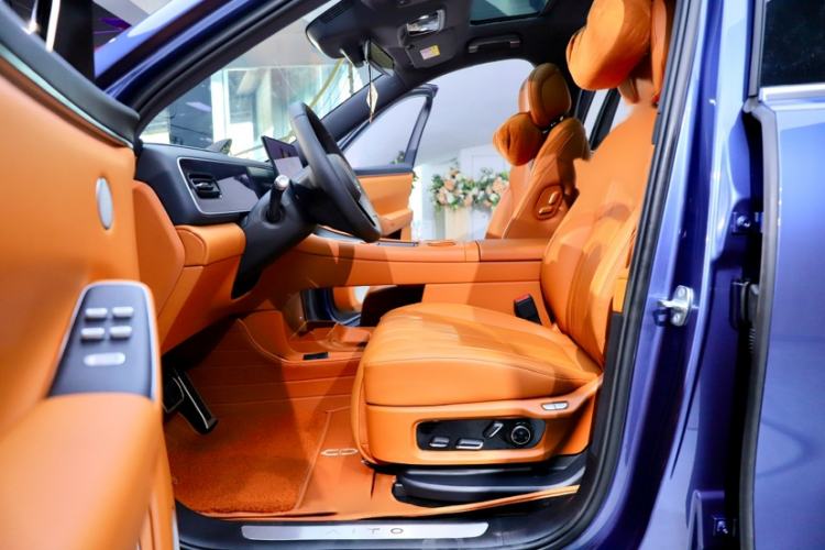Used Hima AITO M7 2026 Model Range-Extending Ultra All-Wheel Drive 5-Seater Version Interior 3