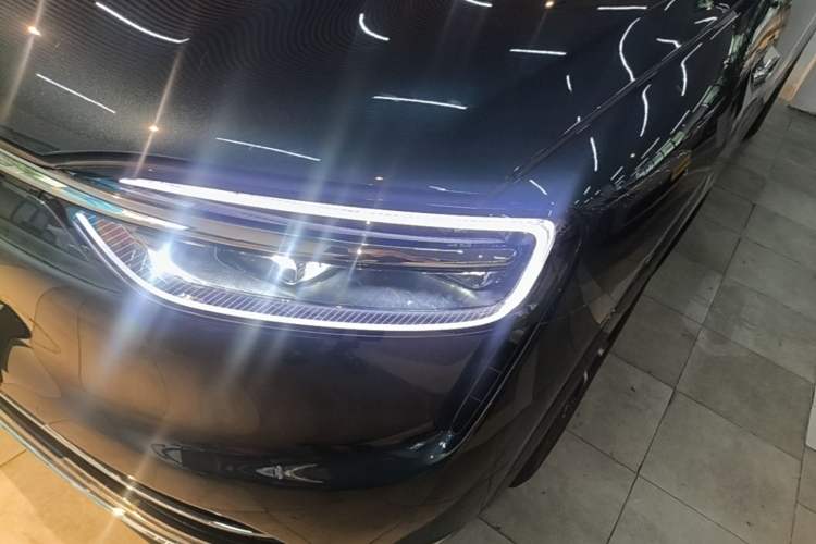 Used Hima AITO M7 2026 Model Range-Extending Max All-Wheel Drive 6-Seater Version Left Front Headlight