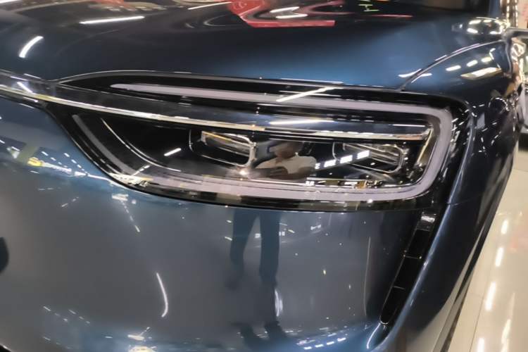 Used Hima AITO M7 2026 Model Range-Extending Max All-Wheel Drive 6-Seater Version Left Front Headlight
