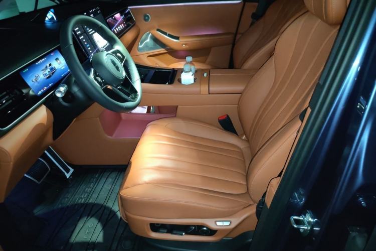 Used Hima AITO M7 2026 Model Range-Extending Max All-Wheel Drive 5-Seater Version Left Front Seat