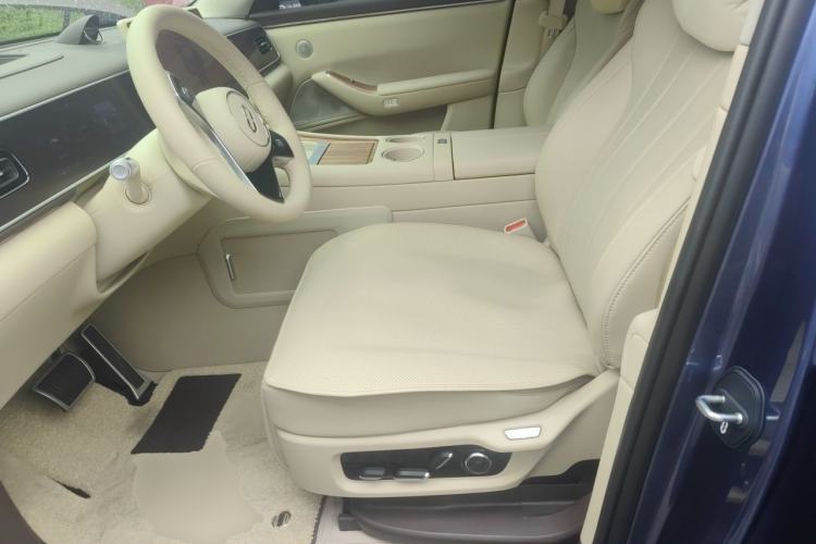 Used Hima AITO M7 2026 Model Range-Extending Ultra All-Wheel Drive 5-Seater Version Left Front Seat