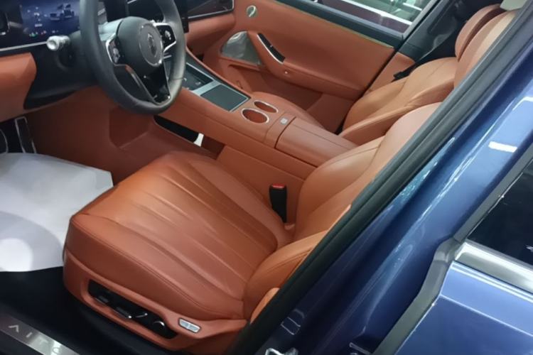 Used Hima AITO M7 2026 Model Range-Extending Ultra All-Wheel Drive 5-Seater Version Left Front Seat
