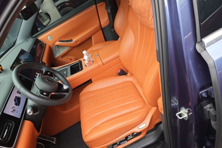 Used Hima AITO M7 2026 Model Range-Extending Ultra All-Wheel Drive 5-Seater Version Left Front Seat