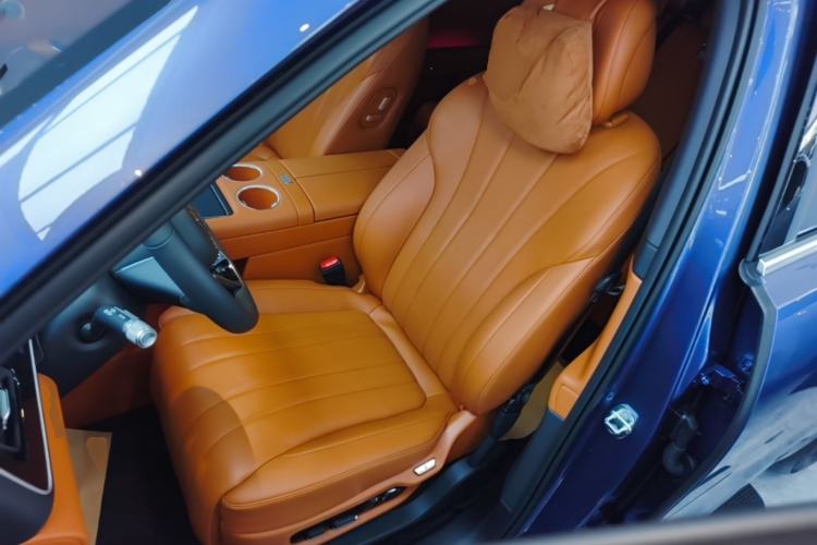 Used Hima AITO M7 2026 Model Range-Extending Ultra All-Wheel Drive 5-Seater Version Left Front Seat