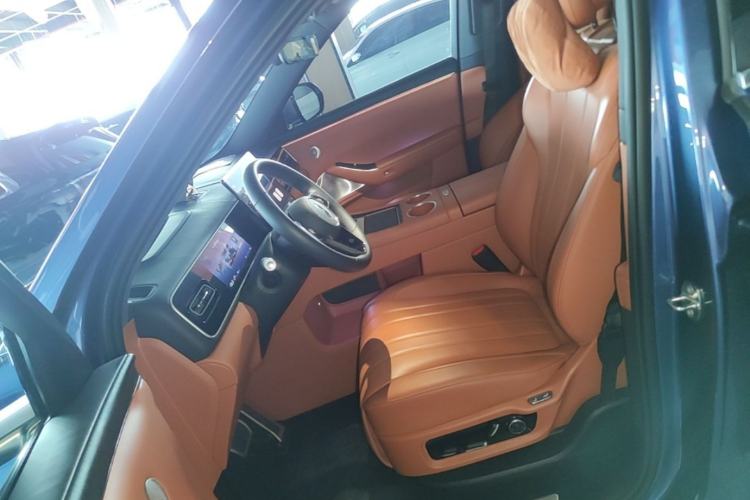 Used Hima AITO M7 2026 Model Range-Extending Ultra All-Wheel Drive 5-Seater Version Left Front Seat