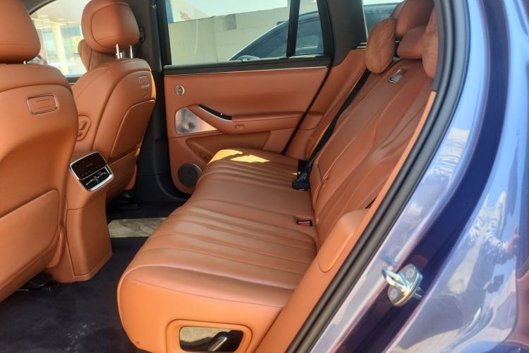 Used Hima AITO M7 2026 Model Pure Electric Max All-Wheel Drive 5-Seater Version Left Rear Seat