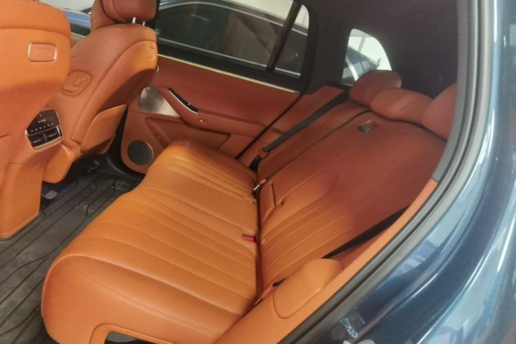 Used Hima AITO M7 2026 Model Range-Extending Max All-Wheel Drive 5-Seater Version Left Rear Seat