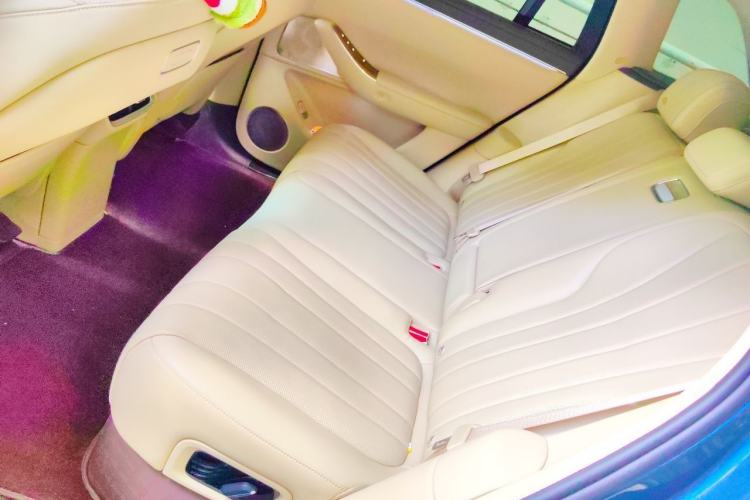 Used Hima AITO M7 2026 Model Range-Extending Max All-Wheel Drive 5-Seater Version Left Rear Seat