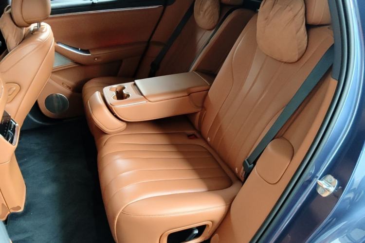 Used Hima AITO M7 2026 Model Range-Extending Ultra All-Wheel Drive 5-Seater Version Left Rear Seat