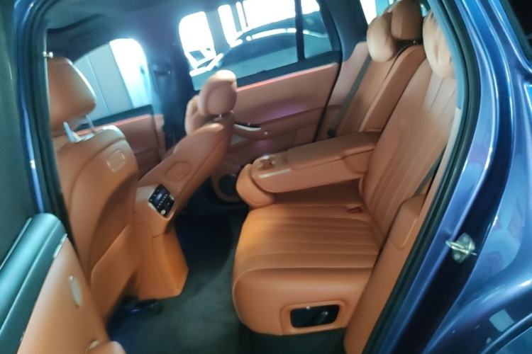 Used Hima AITO M7 2026 Model Range-Extending Ultra All-Wheel Drive 5-Seater Version Left Rear Seat