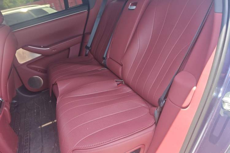 Used Hima AITO M7 2026 Model Pure Electric Max Long Range 5-Seater Version Left Rear Seat