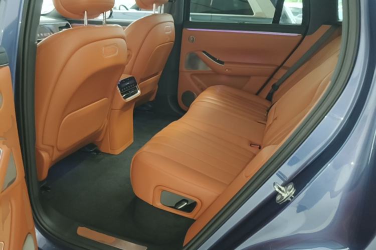 Used Hima AITO M7 2026 Model Range-Extending Ultra All-Wheel Drive 5-Seater Version Left Rear Seat
