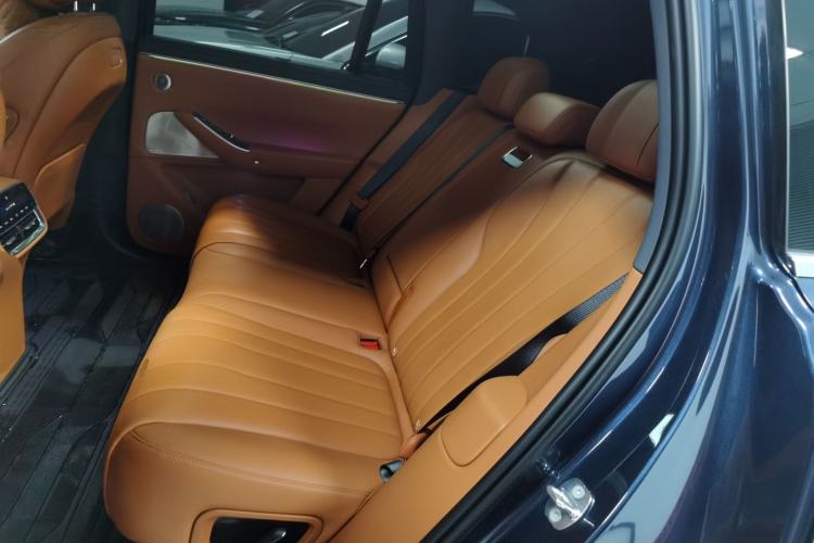 Used Hima AITO M7  Left Rear Seat