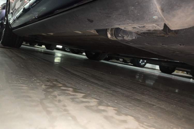 Used Hima AITO M7 2026 Model Range-Extending Ultra All-Wheel Drive 5-Seater Version Left Side Sill