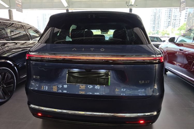 Used Hima AITO M7 2026 Model Range-Extending Ultra All-Wheel Drive 5-Seater Version Rear
