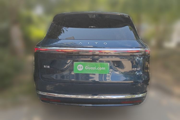Used Hima AITO M7 2026 Model Range-Extending Max All-Wheel Drive 5-Seater Version Rear