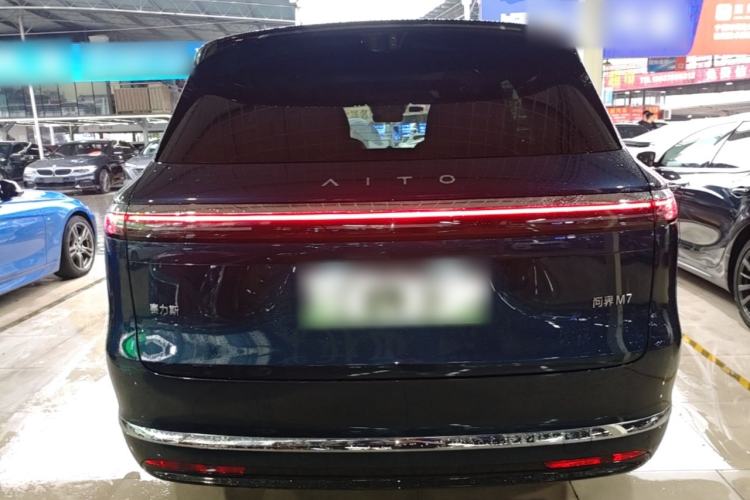 Used Hima AITO M7 2026 Model Range-Extending Ultra All-Wheel Drive 6-Seater Version Rear