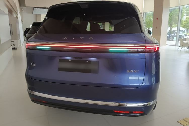 Used Hima AITO M7 2026 Model Range-Extending Ultra All-Wheel Drive 5-Seater Version Rear