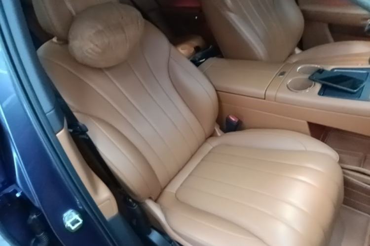 Used Hima AITO M7 2026 Model Range-Extending Ultra All-Wheel Drive 5-Seater Version Right Front Seat