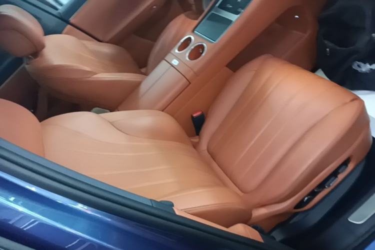 Used Hima AITO M7 2026 Model Range-Extending Ultra All-Wheel Drive 5-Seater Version Right Front Seat