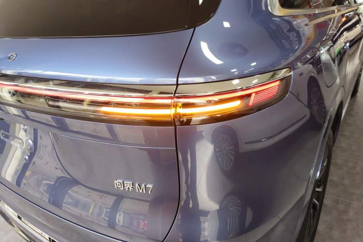 Used Hima AITO M7 2026 Model Range-Extending Ultra All-Wheel Drive 5-Seater Version Right Rear Taillight