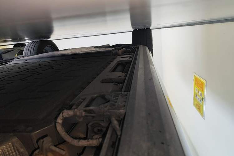 Used Hima AITO M7 2026 Model Range-Extending Max All-Wheel Drive 5-Seater Version Right Side Sill