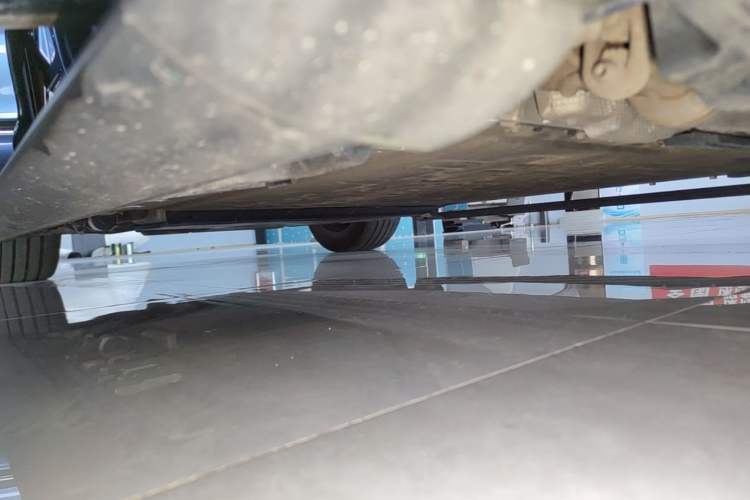 Used Hima AITO M7 2026 Model Range-Extending Ultra All-Wheel Drive 5-Seater Version Right Side Sill