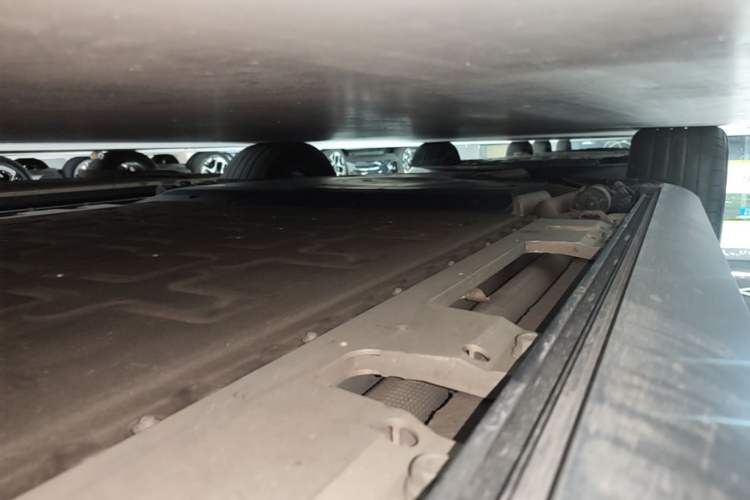 Used Hima AITO M7 2026 Model Range-Extending Max All-Wheel Drive 5-Seater Version Right Side Sill