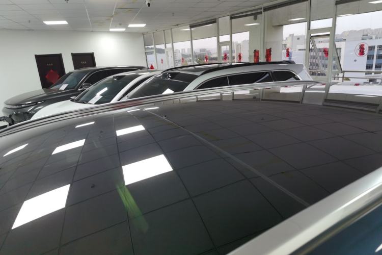Used Hima AITO M7  Roof