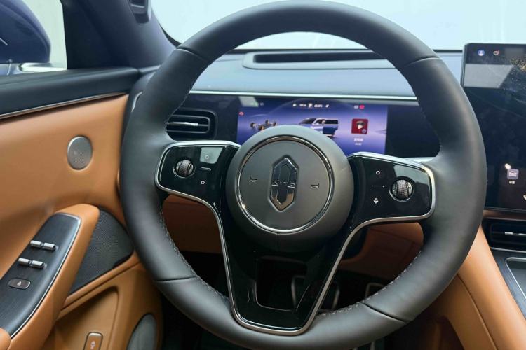 Used Hima AITO M7 2026 Model Range-Extending Ultra All-Wheel Drive 5-Seater Version Steering Wheel