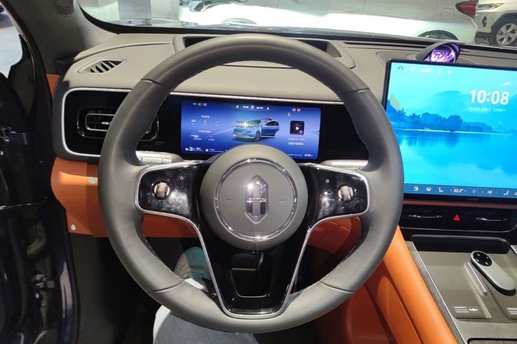 Used Hima AITO M7 2026 Model Range-Extending Ultra All-Wheel Drive 5-Seater Version Steering Wheel