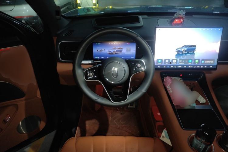 Used Hima AITO M7 2026 Model Range-Extending Max All-Wheel Drive 5-Seater Version Steering Wheel