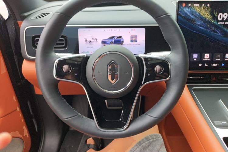 Used Hima AITO M7 2026 Model Range-Extending Ultra All-Wheel Drive 5-Seater Version Steering Wheel