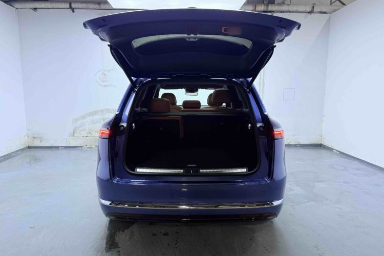 Used Hima AITO M7 2026 Model Range-Extending Ultra All-Wheel Drive 5-Seater Version Trunk