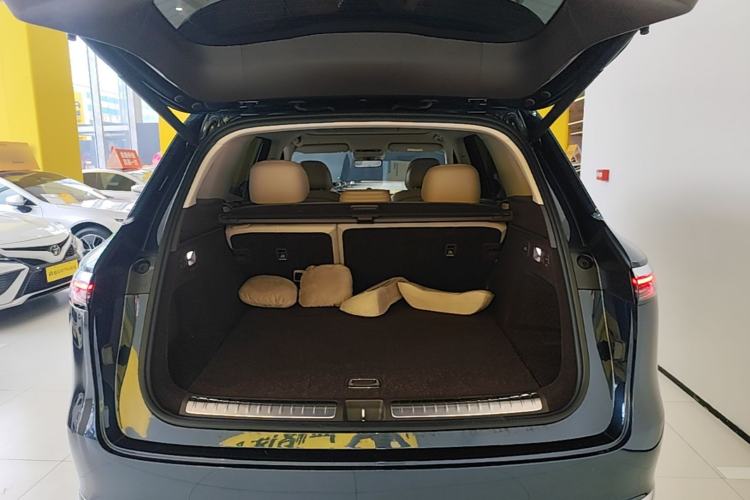 Used Hima AITO M7 2026 Model Range-Extending Max All-Wheel Drive 5-Seater Version Trunk