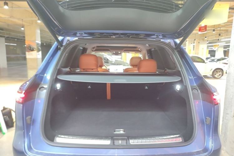 Used Hima AITO M7 2026 Model Range-Extending Ultra All-Wheel Drive 5-Seater Version Trunk