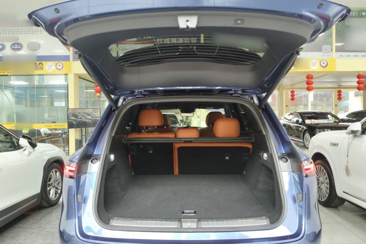 Used Hima AITO M7 2026 Model Range-Extending Ultra All-Wheel Drive 5-Seater Version Trunk