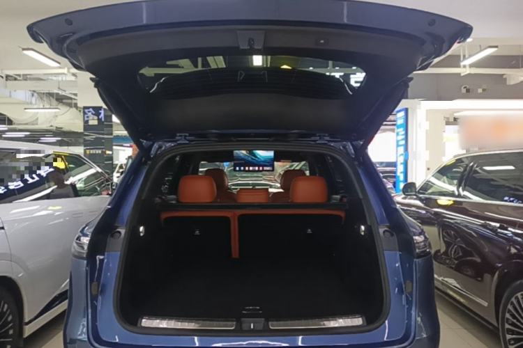 Used Hima AITO M7 2026 Model Range-Extending Ultra All-Wheel Drive 5-Seater Version Trunk