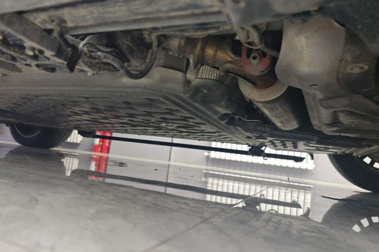 Used Hima AITO M7 2026 Model Range-Extending Max All-Wheel Drive 5-Seater Version Chassis Front Right